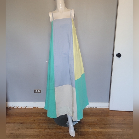 Lucca Couture Dresses & Skirts - Lucca Couture Colorblock Midi, BNWT, Size XS